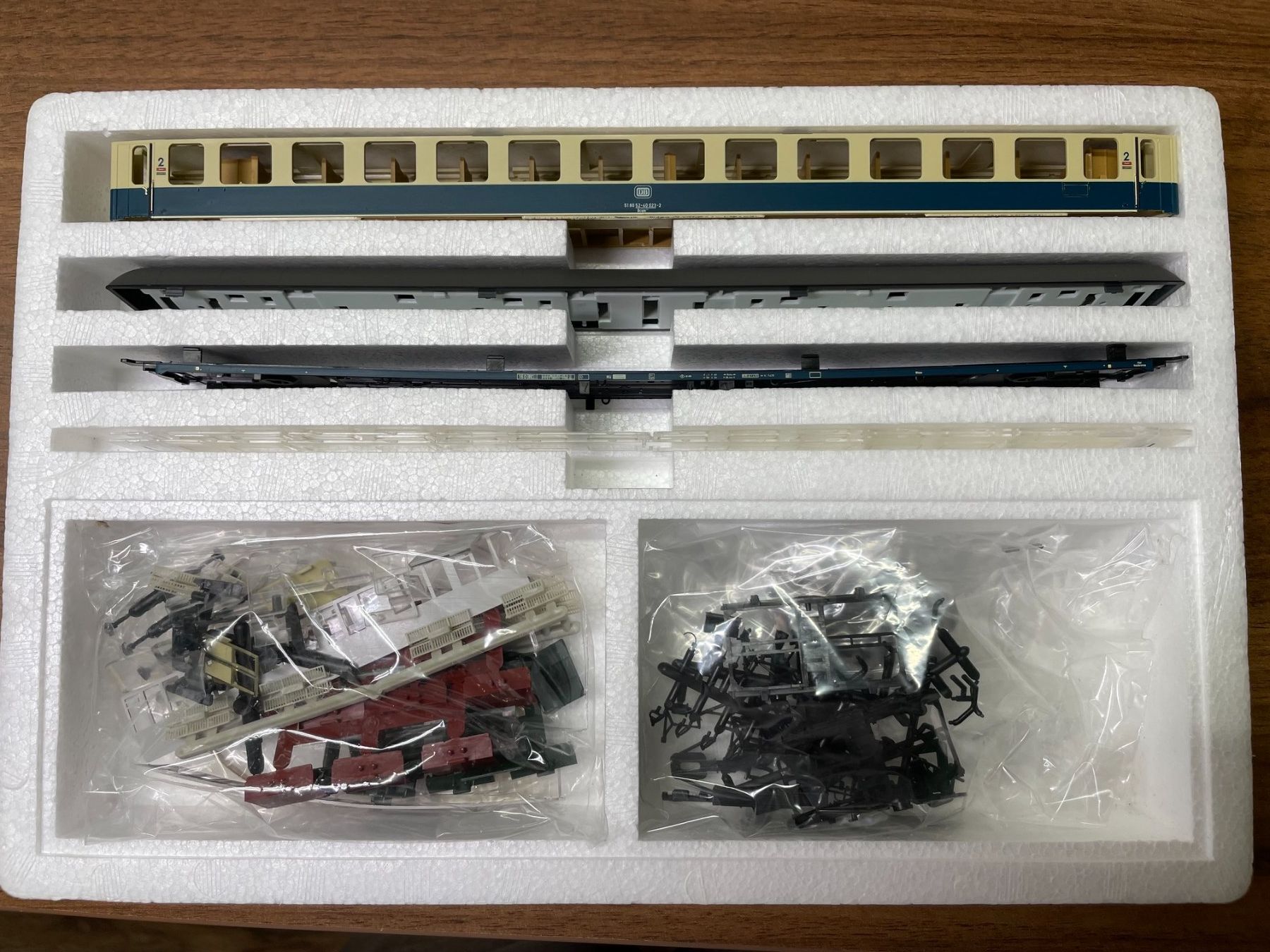 Modellini di ferrovie: ADE Bausatz  Abteilwagen 2. Klasse der DB in DC – Usato da Villmergen venduto da Mfritz 1