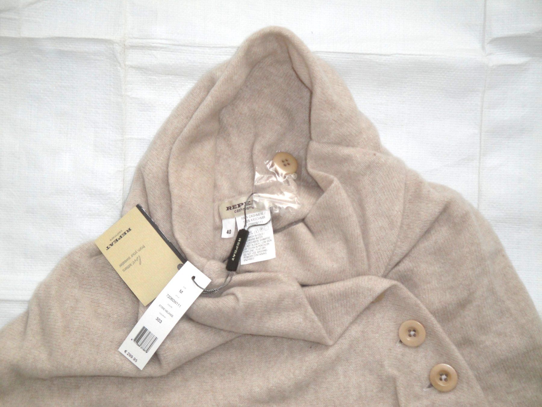 Sonstige Damenmode: Repeat Cashmere Poncho – Neu (gemäss Beschreibung) aus Zurich von ogidko 1