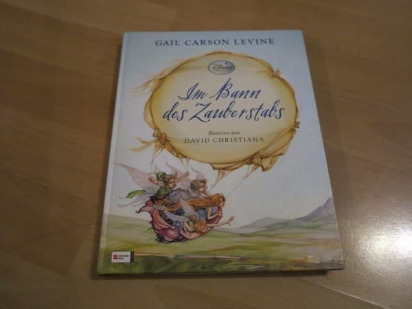 Bücher: Buch/Im Bann des Zauberstabs – Gebraucht aus Zürich von einalemjena