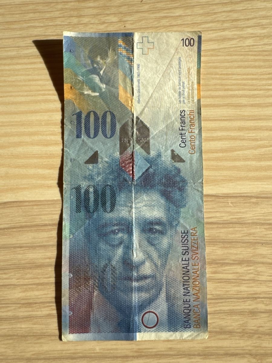 Banconote: Schweizer 100-Franken-Note, gefaltet – Usato da Unterwasser venduto da Kaiser1652