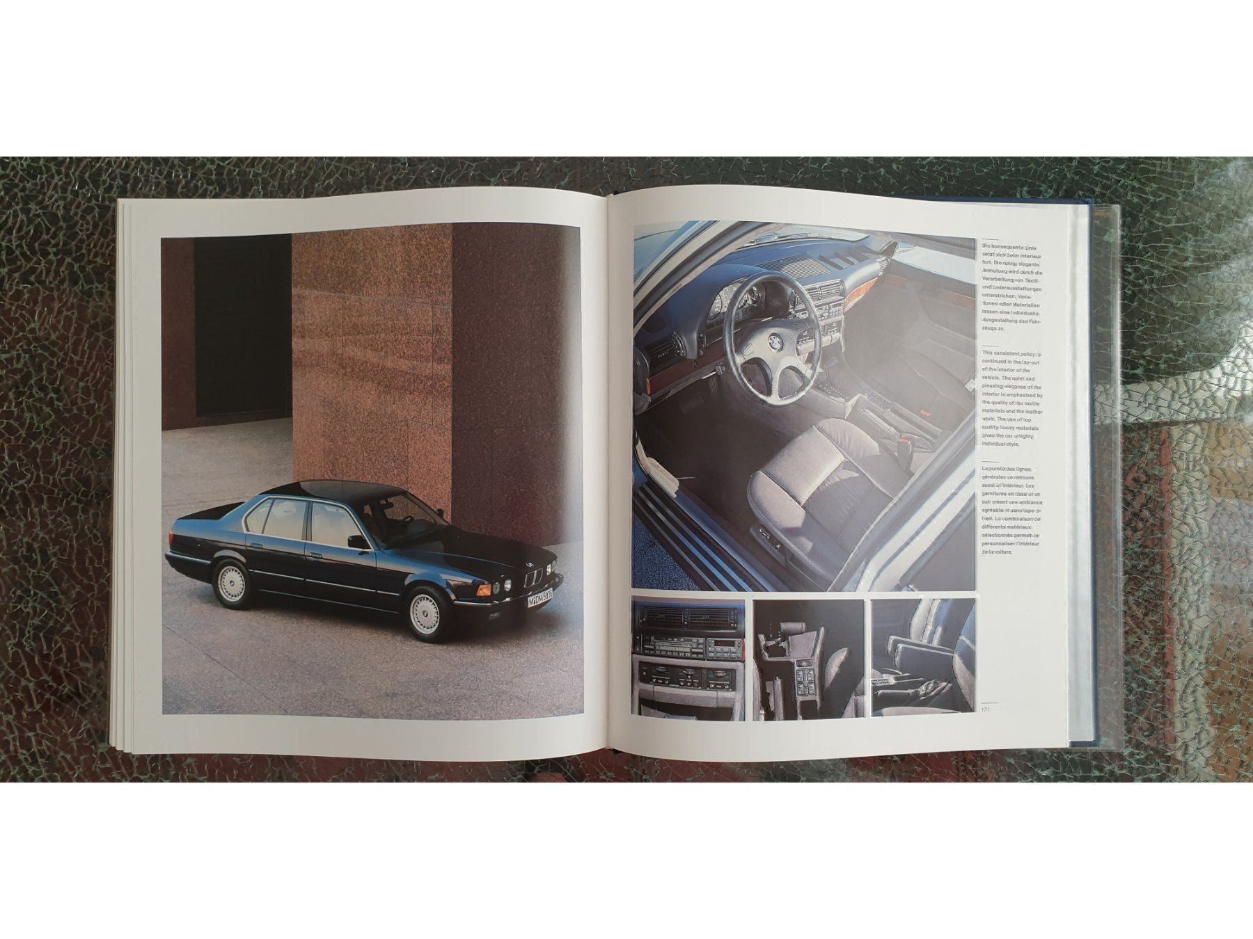Riviste & Magazine: BMW 7er E32 - Prospekt / Premiere-Set – Nuovo (secondo la descrizione) da Viganello venduto da CARLiteratur 8