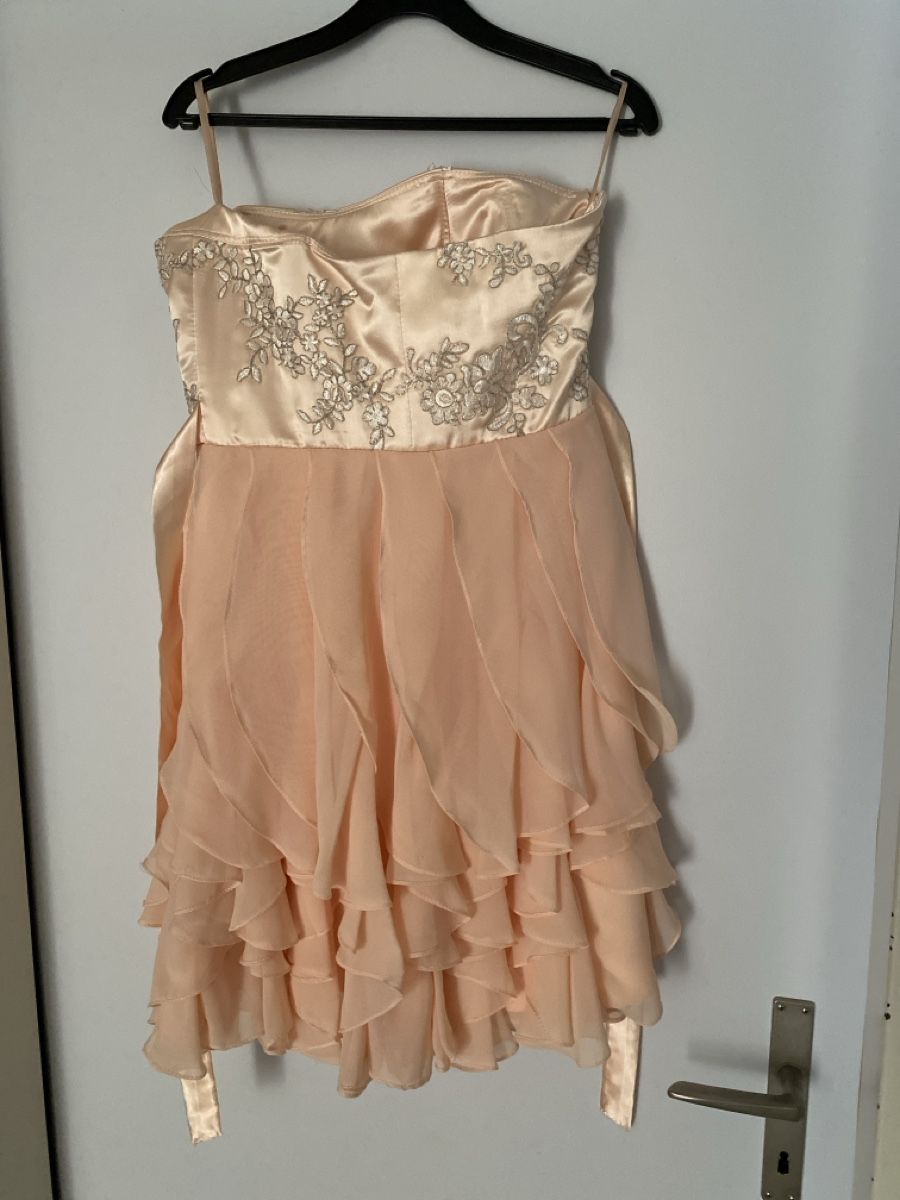 Kleider: Abendkleid – Gebraucht aus Strengelbach von Bycy 1