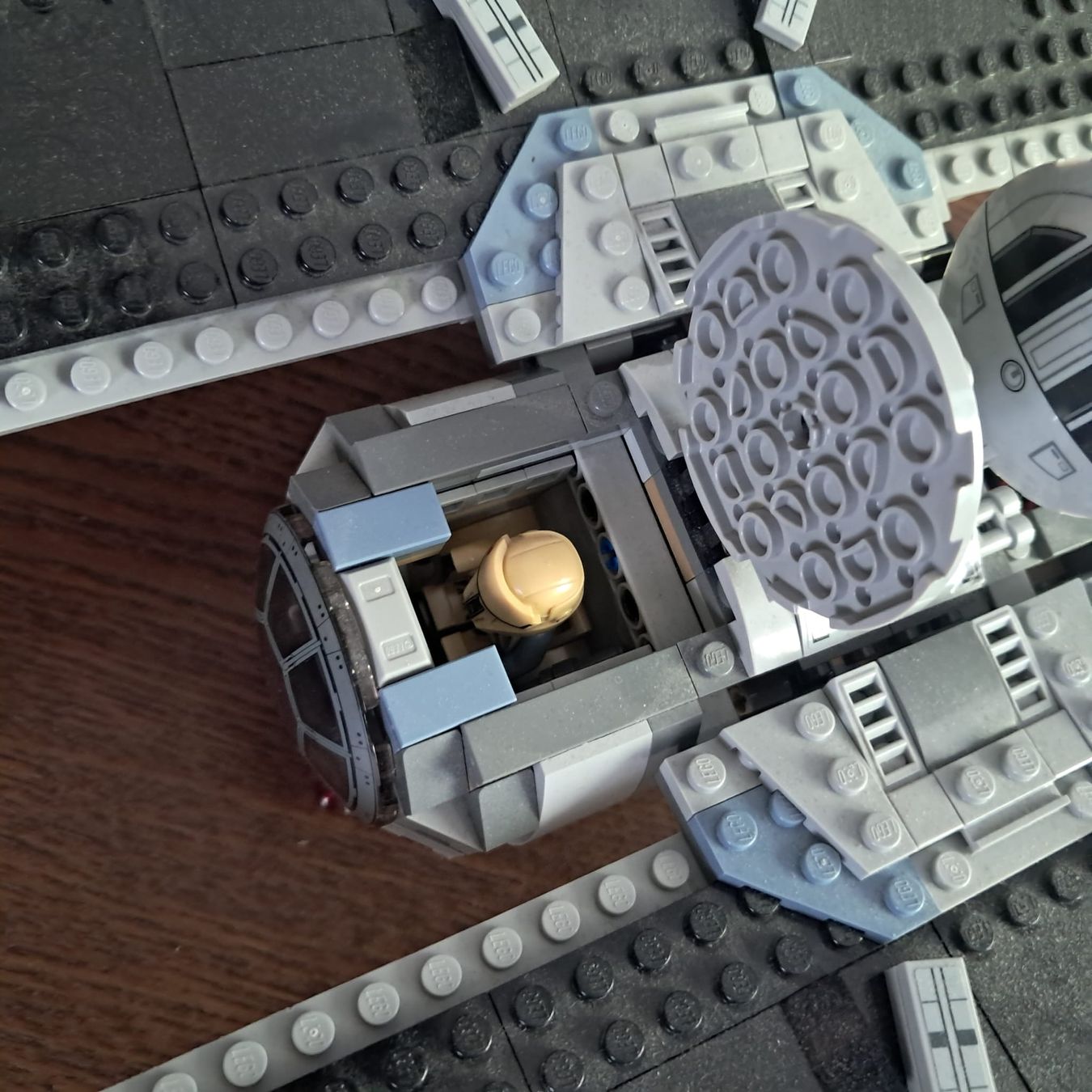 Lego Kit di costruzioni: Lego 75154 Star Wars Rogue One TIE Striker – Usato da Luzern venduto da dadude67 4