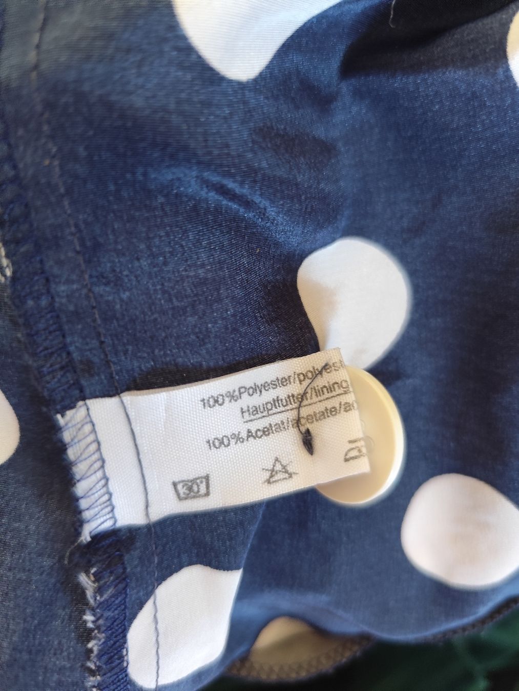 Camicette: Retro Polka Dot Navy Blouse, HARDOB, size 36 – Usato da Mägenwil venduto da VintageGirly 8