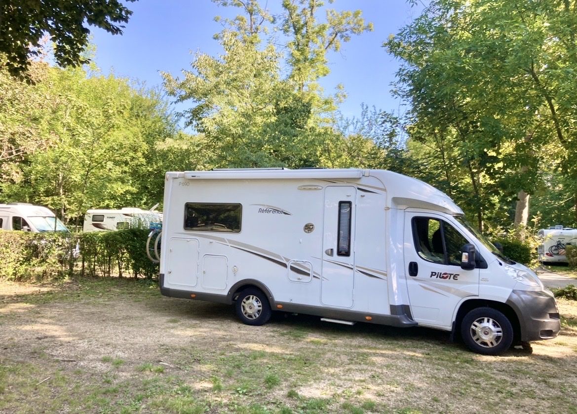 Fiat Veicoli da campeggio: Fiat Ducato P690 LC – Usato da Echandens venduto da Mouette1