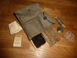 Schweizer Armee Militär Schuhputzzeug 1970er