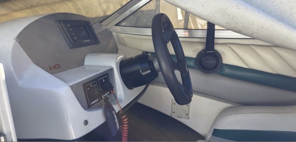 Jeanneau Barche: À vendre bateau + remorque  – Usato da Collombey venduto da tugach 4