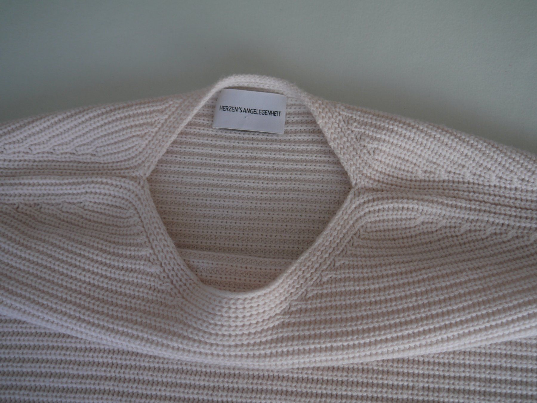 Pulls & Sweat-shirts: Herzensangelegenheit Pullover – D'occasion à Hagendorn par Blaf 6