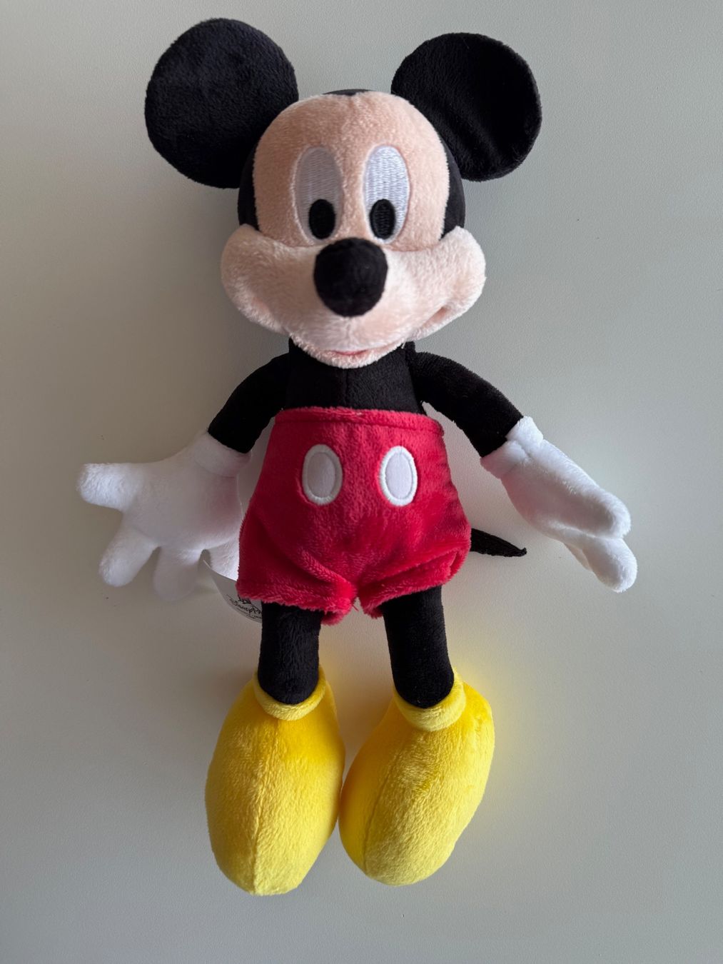 Bambole: Poupée Disneyland Mickey Mouse, 33 cm – Usato da St-Gingolph venduto da GoldenKeys