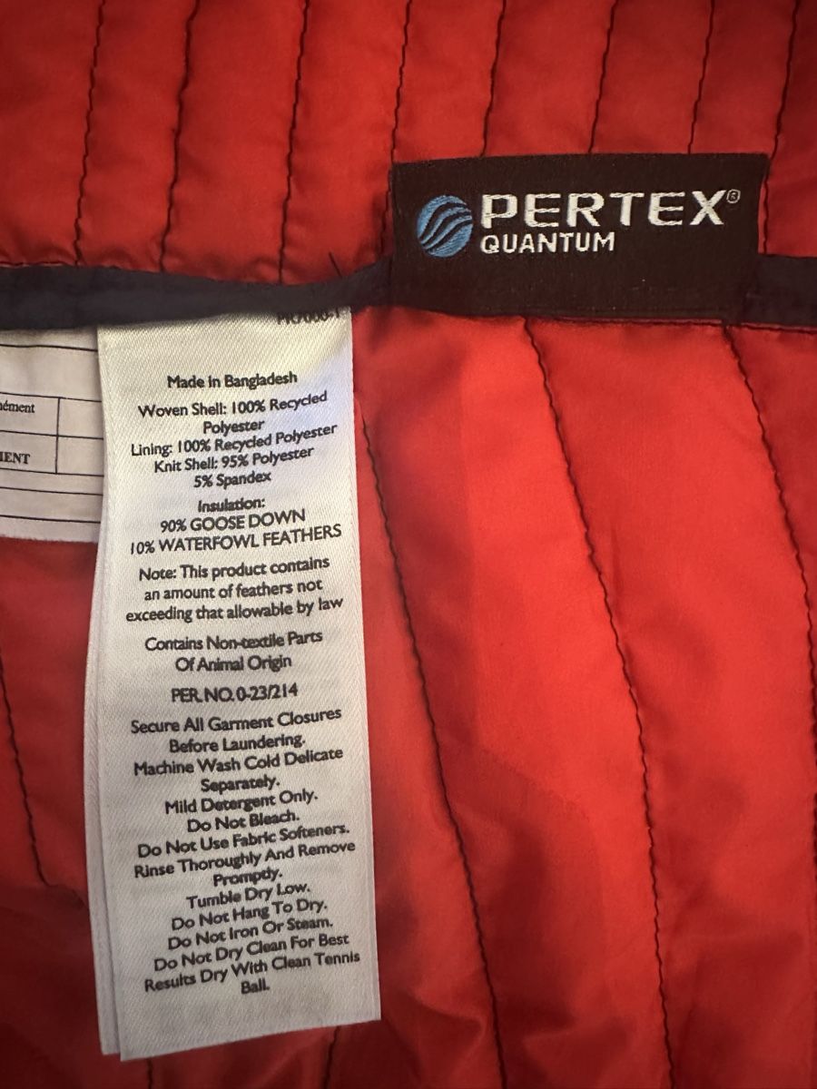 Eddie Bauer Jacken: Eddie Bauer Down Jacket - Lightweight & Warm - Size XL – Gebraucht aus Büren an der Aare von bradlee512 2
