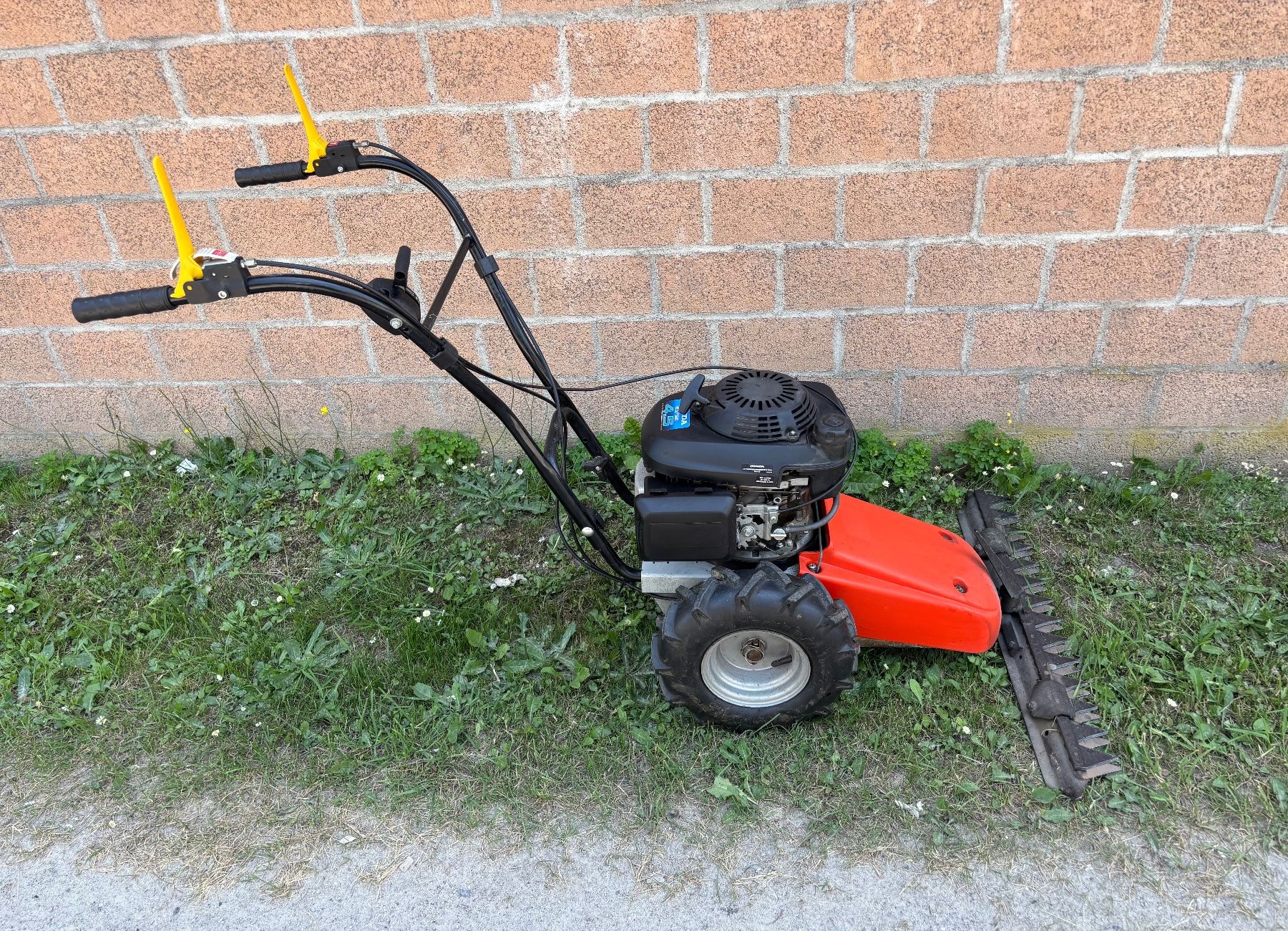 Husqvarna Tagliaerba: Husqvarna H 472 H – Usato da Grono venduto da Alpina6537