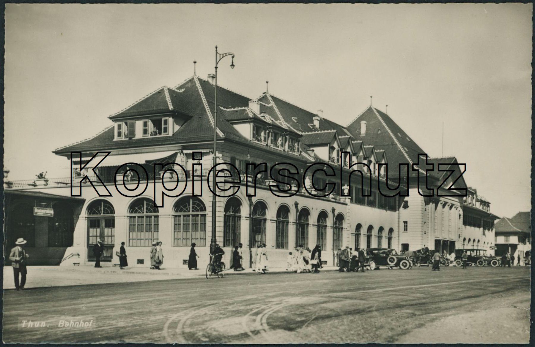 Cartoline postali: BE Thun - Bahnhof - Bahn - Auto – Nuovo (secondo la descrizione) da Schindellegi venduto da leecollect