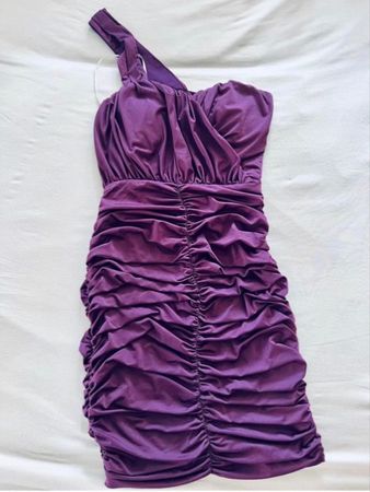 Robe de soirée violette élégante taille S