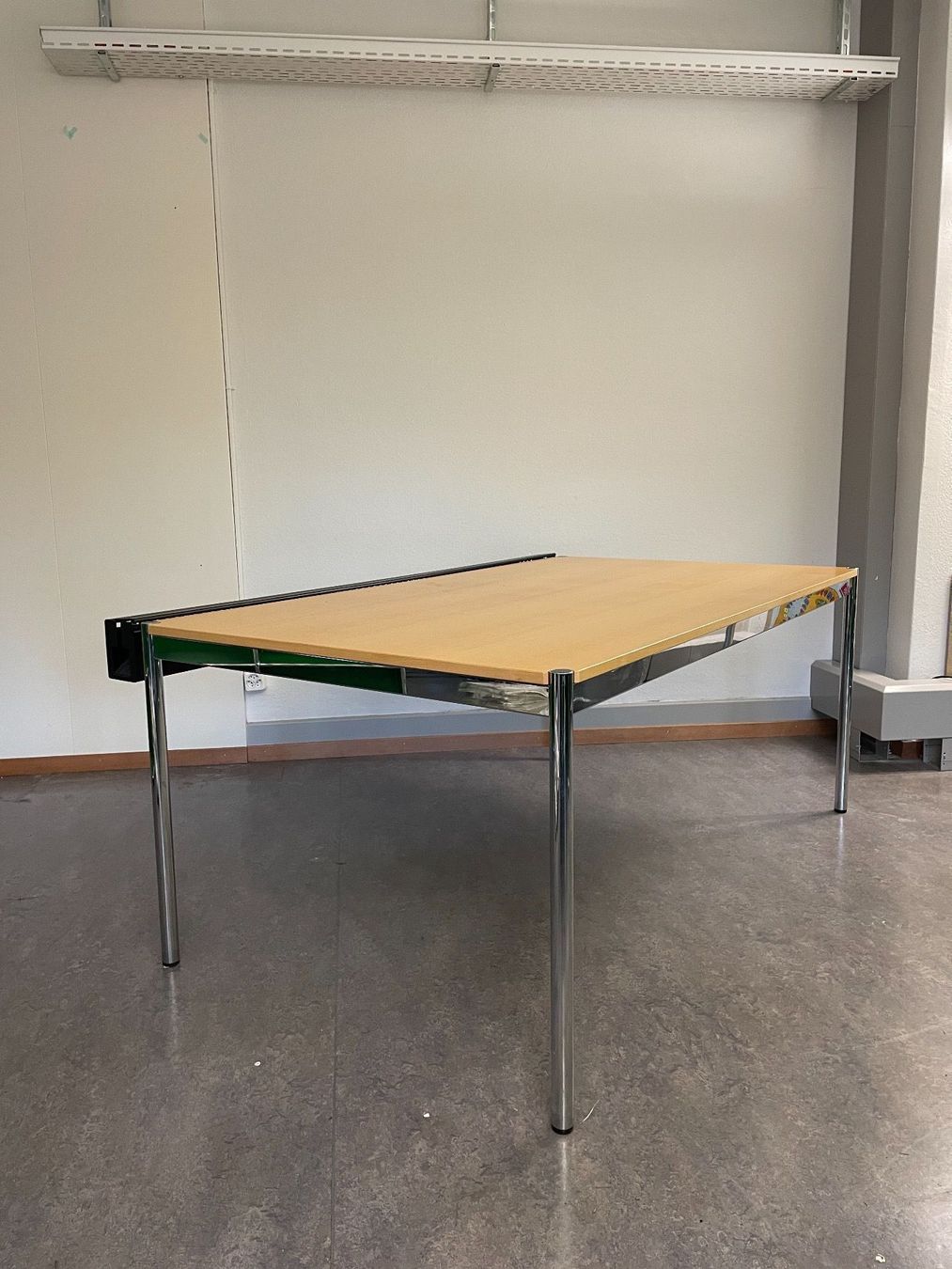 USM Scrivanie: USM Haller Tisch 175x100 Buche – Usato da Grenchen venduto da Design-Outlet 8