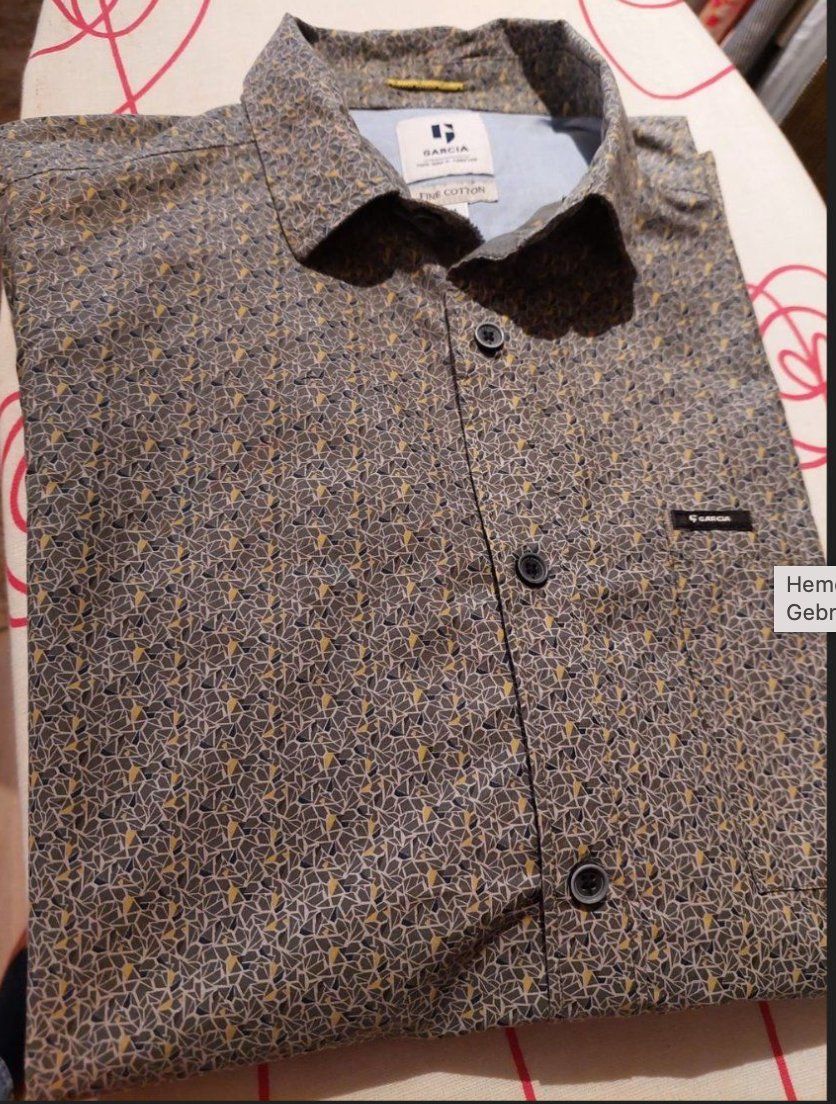 Hemden: Hemd/chemise Men Grösse M – Gebraucht aus Adliswil von Boncoinsuisse 1