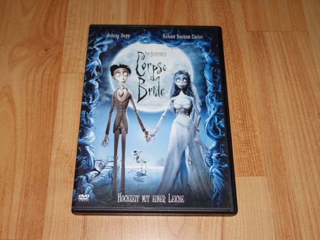 Tutti i DVDs: DVD Corpse Bride / Hochzeit mit einer Leiche von Tim Burton – Usato da Russikon venduto da Eulenfeder