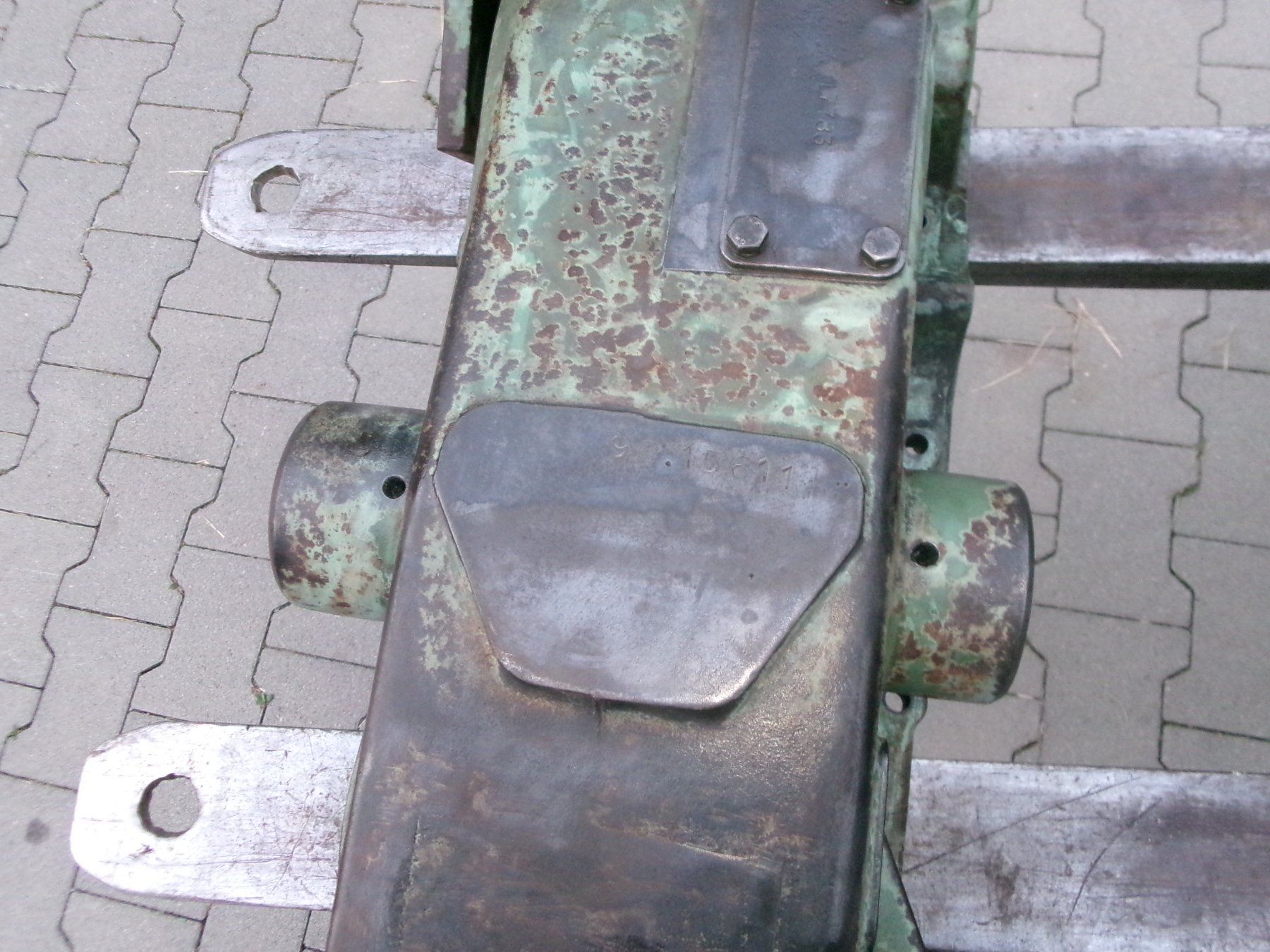 Bührer Traktoren: Bührer -Traktoren - Hydraulik -Block  -  E  - Modell – Gebraucht aus Eschenbach SG von GM-29 2