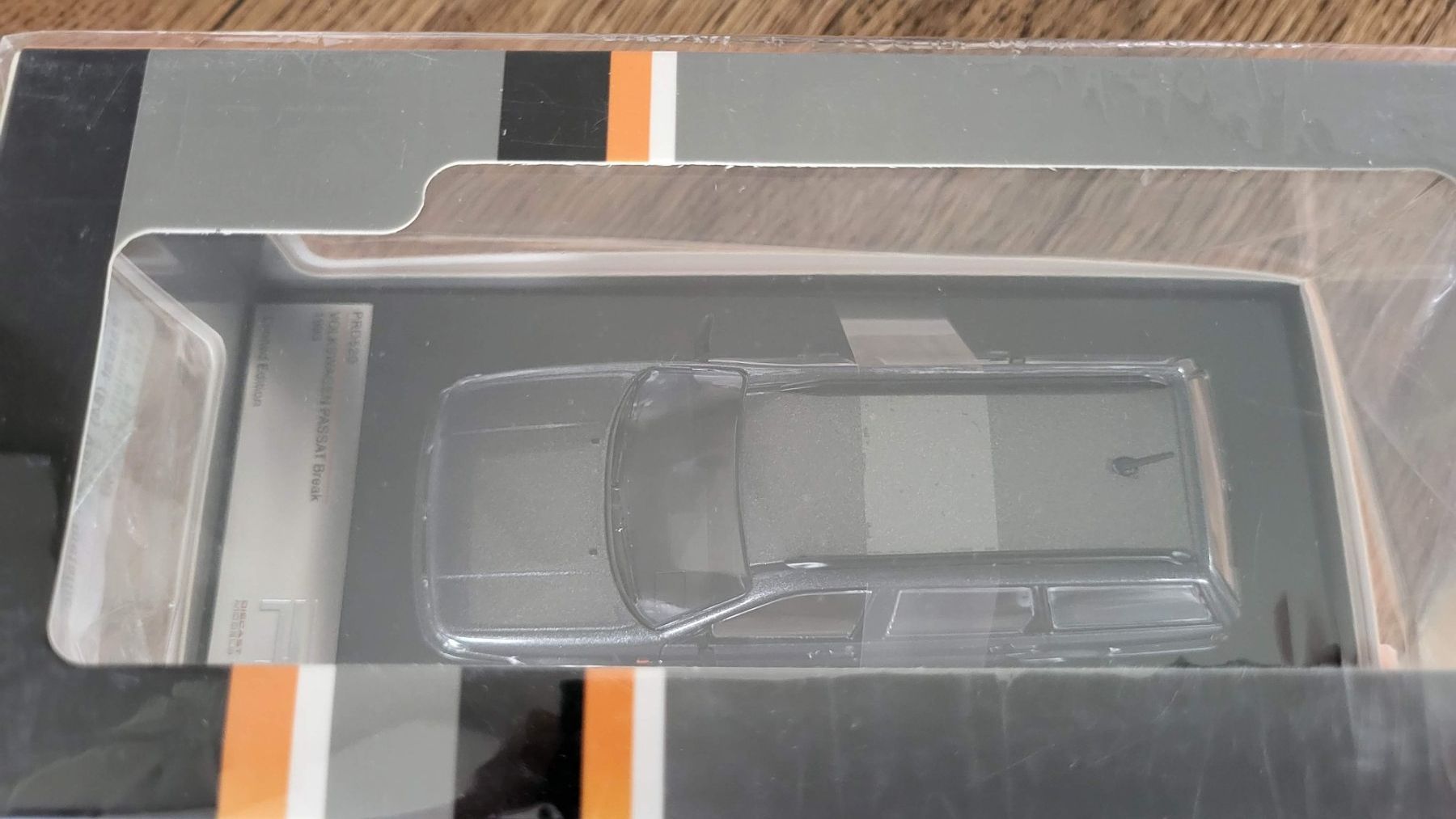Modellini d'auto: VW Passat B4 Variant 1:43 PremiumX – Usato da Rothrist venduto da Juana5 4