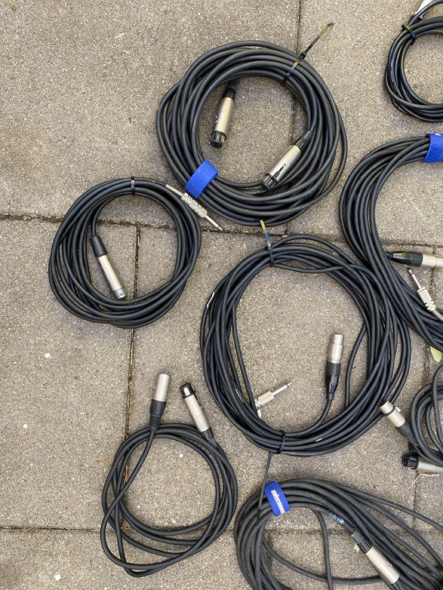 Câbles: Lot de câbles XLR, jack – D'occasion à Lommiswil par Labruce 1