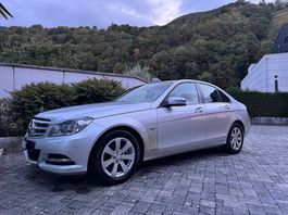 Différentes pieces pour Mercedes W204 220 CDI phase 2 2012