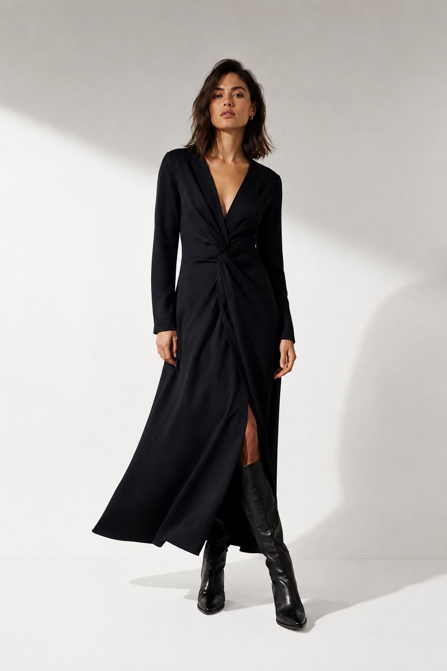 Massimo Dutti Robes: Massimo Dutti Black Dress – D'occasion à Corsier-sur-Vevey par Kristina.Nova