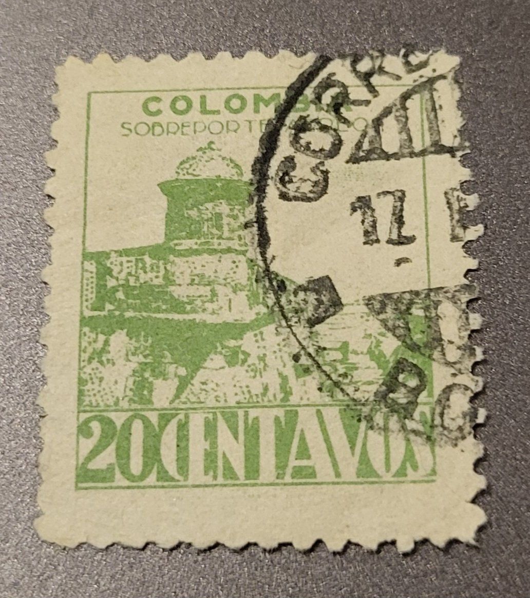 Alle Briefmarken: Kolumbien 1945 alte briefmarke – Gebraucht aus St Gallen von Stampsalshobby