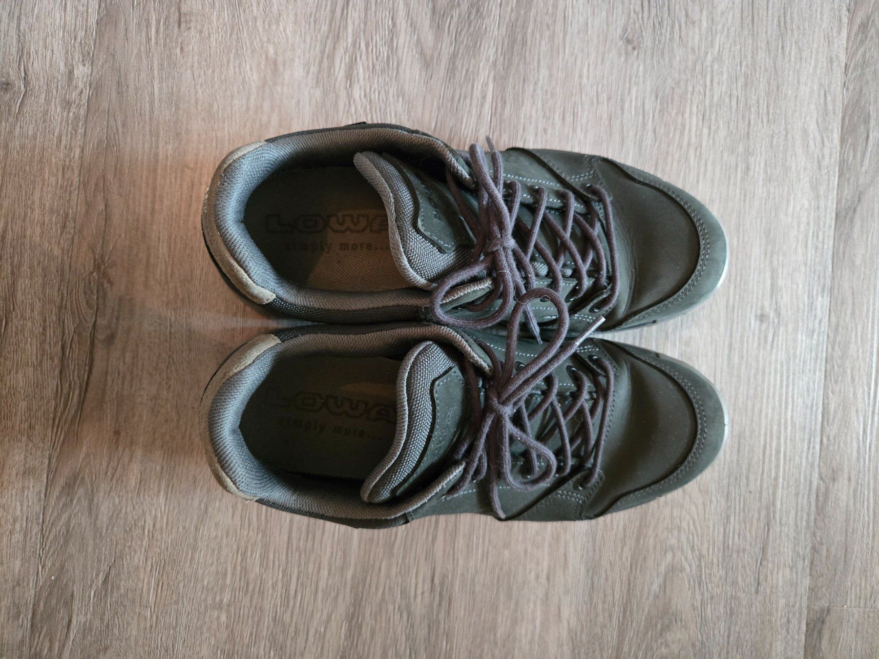 Lowa Scarpe da donna: Trekkingschuhe "Lowa" EU 41 / UK 7 – Usato da Liebefeld venduto da weda77 2