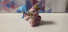 Filly Sammelfigur Einhorn mit Krone und Schirm gebraucht