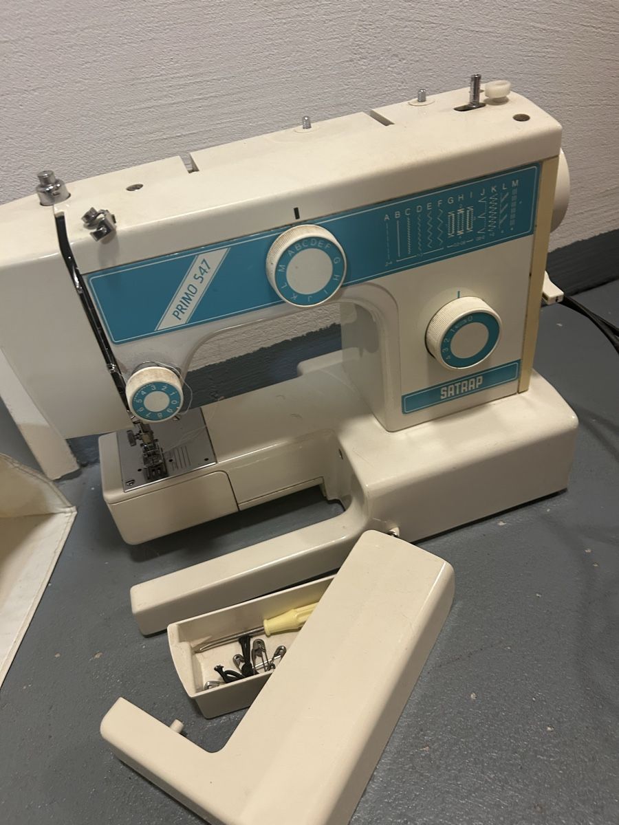 Nähmaschinen: Nähmaschine – Gebraucht aus Wynau von eclub 1
