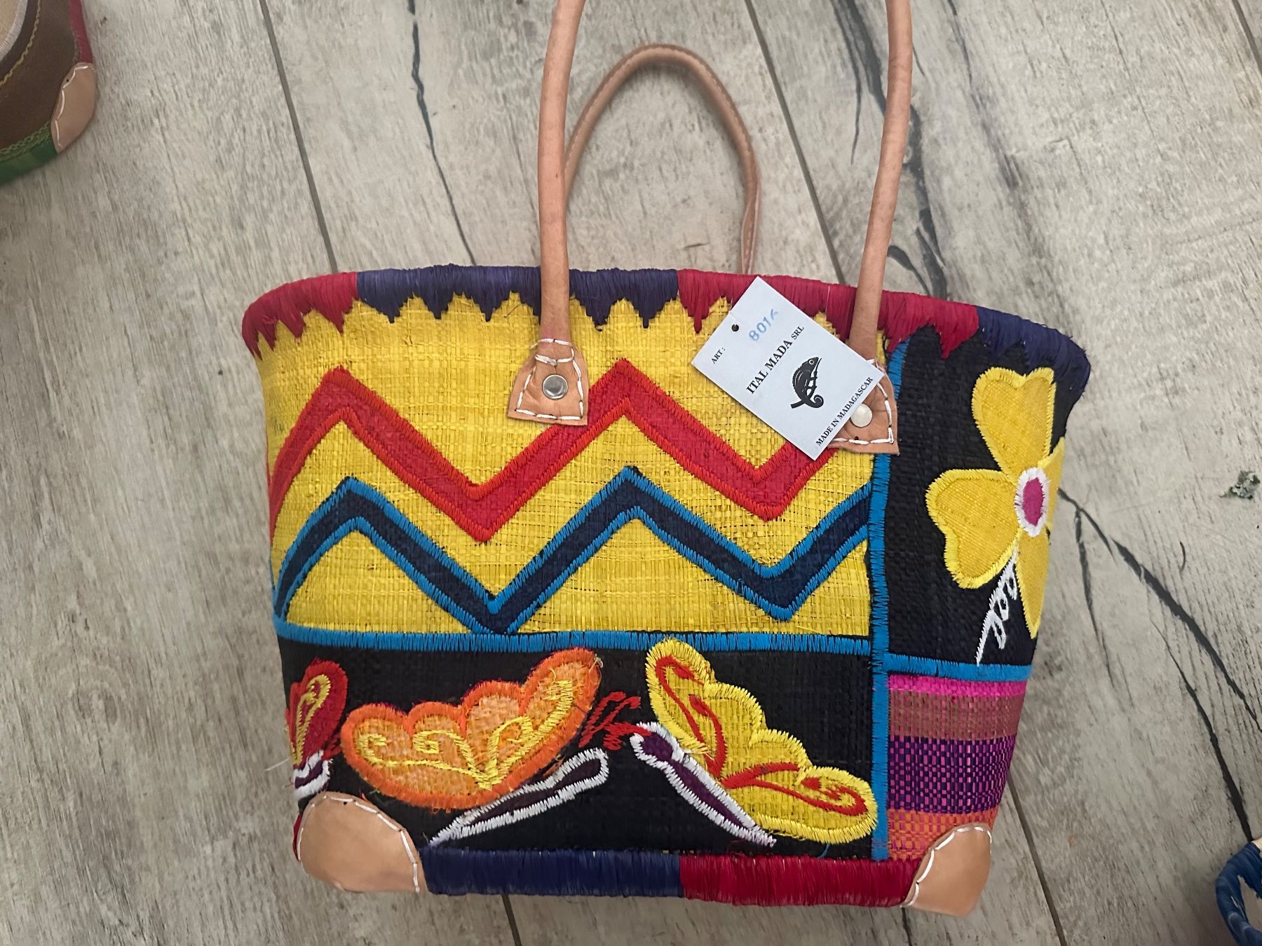 Sacs: Raffia Taschen Handgemacht – Neuf (Voir description) à Selzach par Munzi