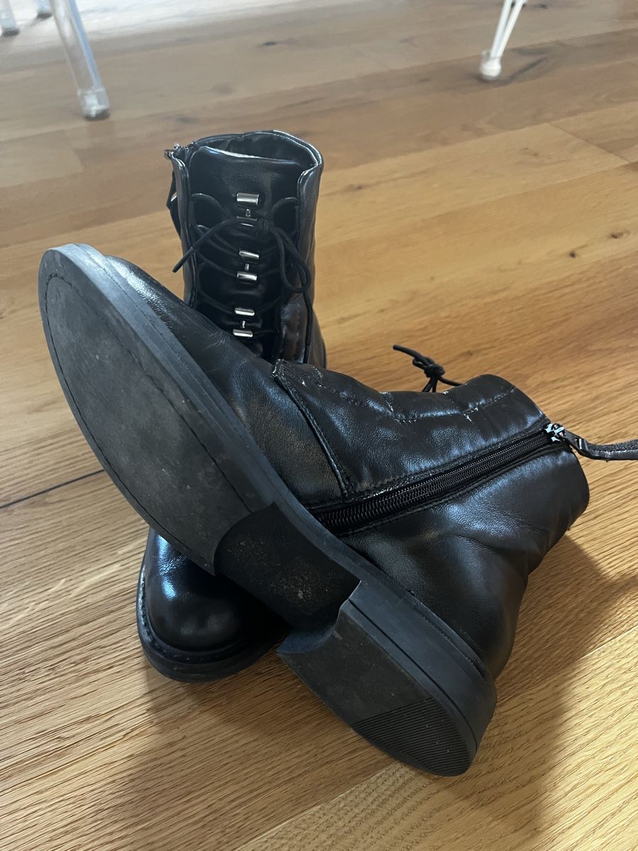 Mjus Damenschuhe: Mjus Stiefeletten schwarz Gr. 38 – Gebraucht aus Fraubrunnen von palimpalam 1