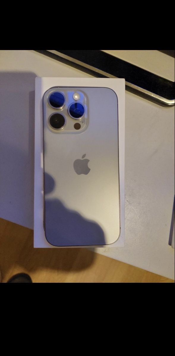 Apple Telefoni cellulari / Smartphones: Iphone 16 Pro 128 GB – Nuovo (secondo la descrizione) da nebikon venduto da Marco2303 1