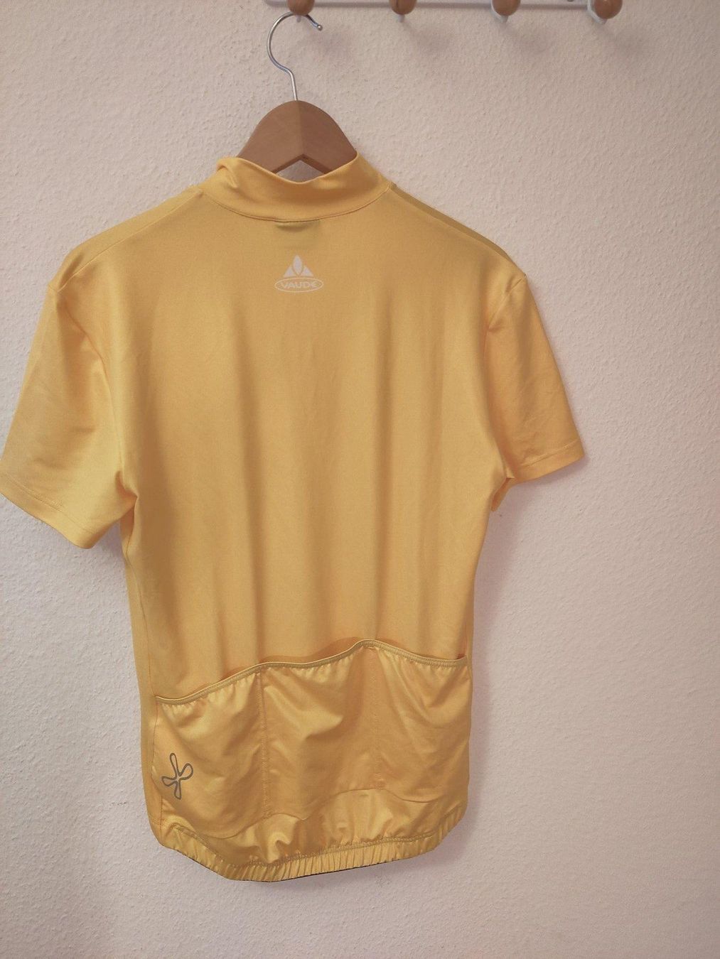 Leibchen & Hosen: Fahrradtrikot Vaude – Gebraucht aus Zürich von s_a11 4