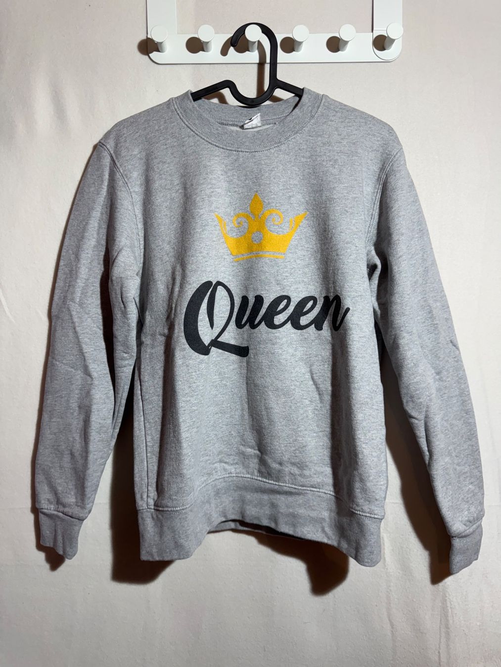 Maglioni & Felpe: Grauer Pullover Gr. M – Usato da Grosswangen venduto da SALE_SALE_SALE