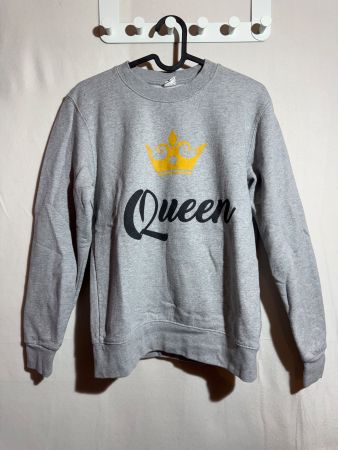 Grauer Pullover Gr. M