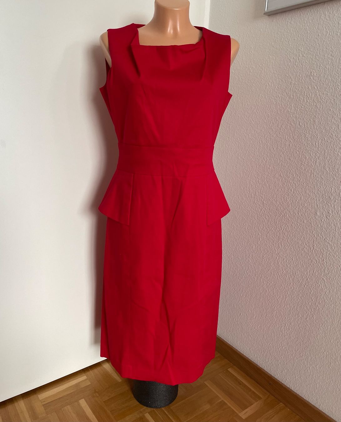 Kleider: LBD Little Black Dress Gr. M – Neu (gemäss Beschreibung) aus Rüfenacht BE von Anele_13 3