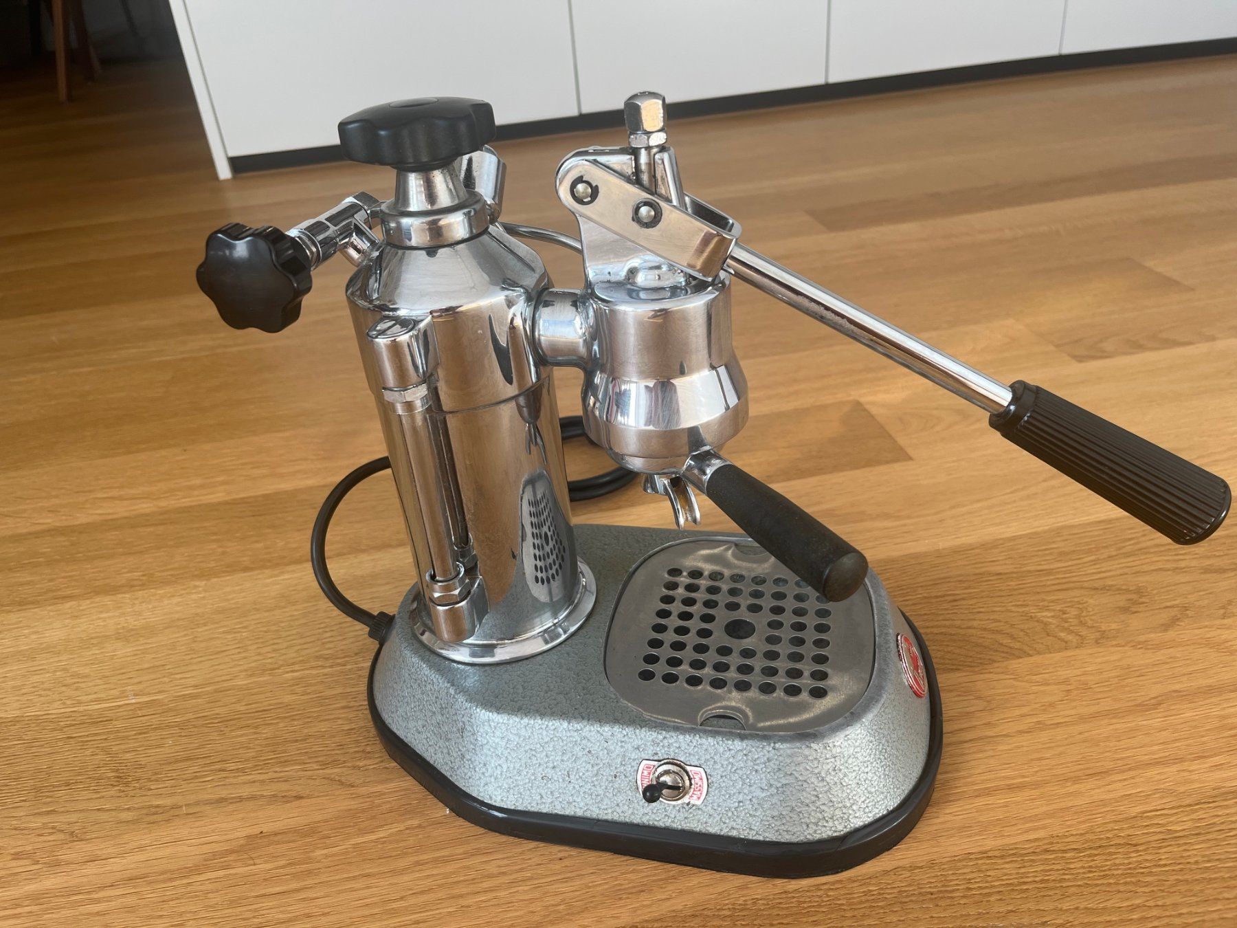 La Pavoni Machines à café & Machines à expresso: La Pavoni Europiccola Version 1.6 – D'occasion à Basel par ollo75 1