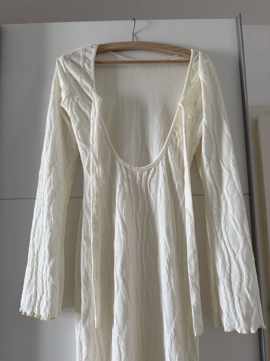 Vestiti: White dress – Nuovo (secondo la descrizione) da Zürich venduto da ant_y28b 1