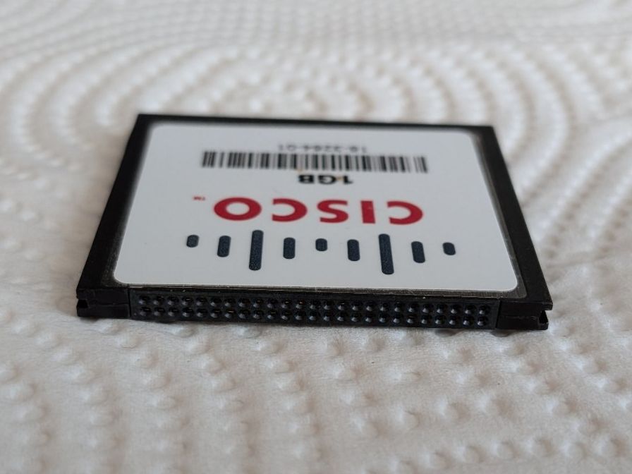 Cisco Schede di memoria: Compact Flash Karte 1GB Cisco – Usato da Münsingen venduto da Rufer34 1