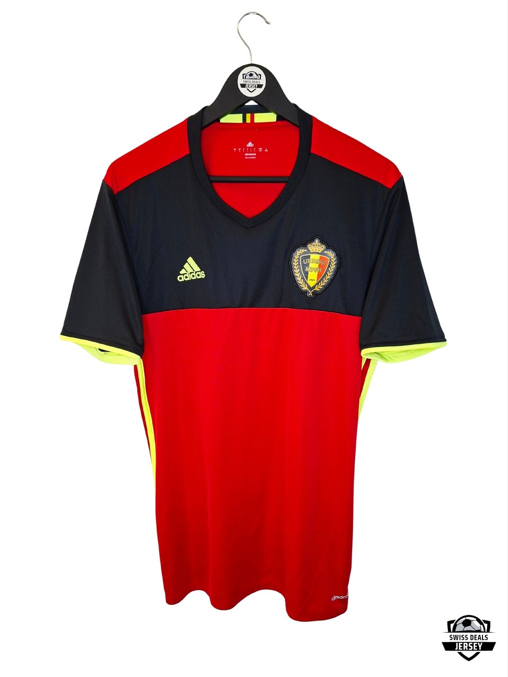 Adidas Canottiere & Pantaloni: Original Belgium 2016-17 Home Trikot – Nuovo (secondo la descrizione) da St-Léonard venduto da SwissDealsJersey