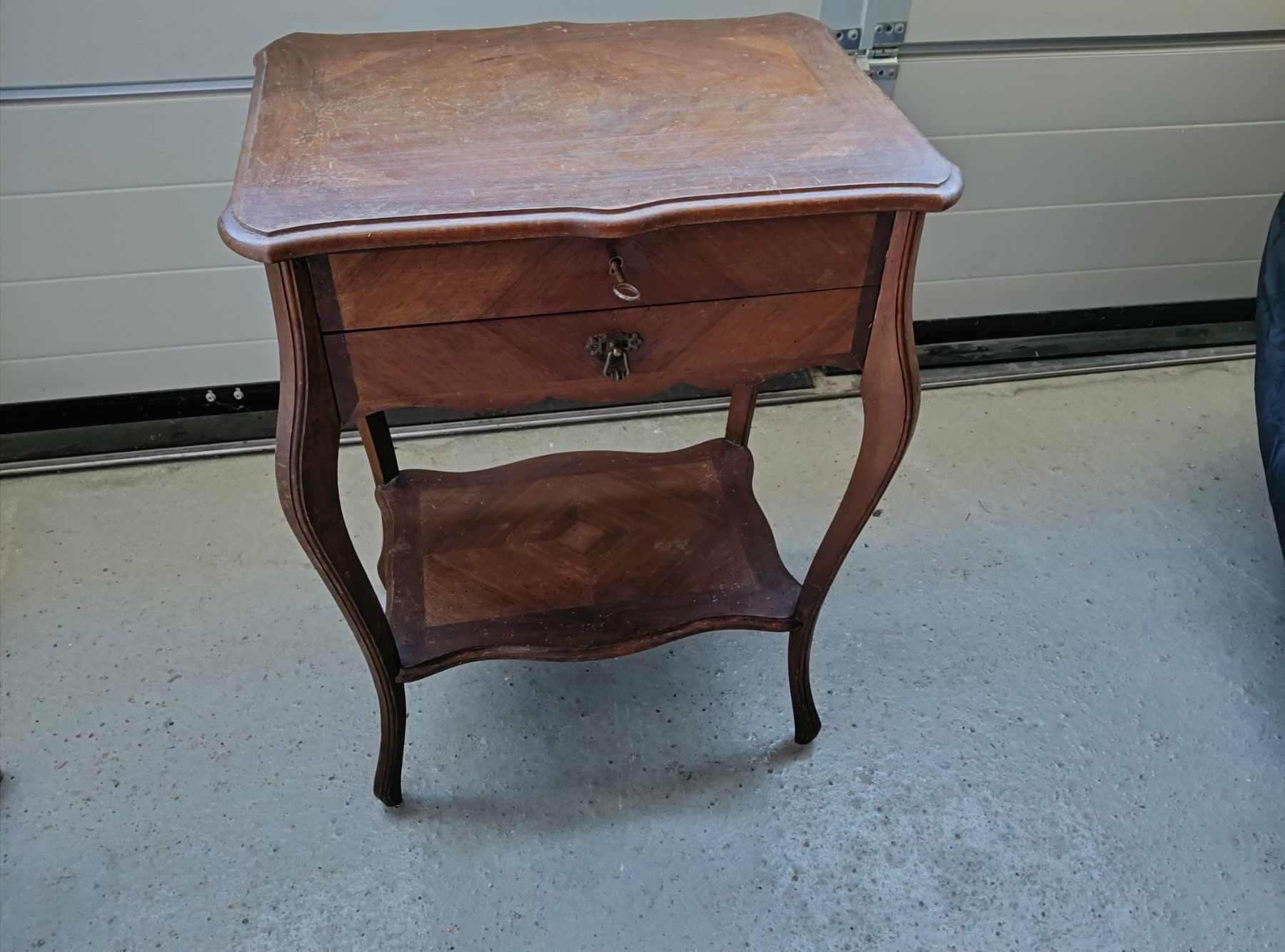 Commodes: Coiffeuse ancienne – D'occasion à Vicques par prairie0809