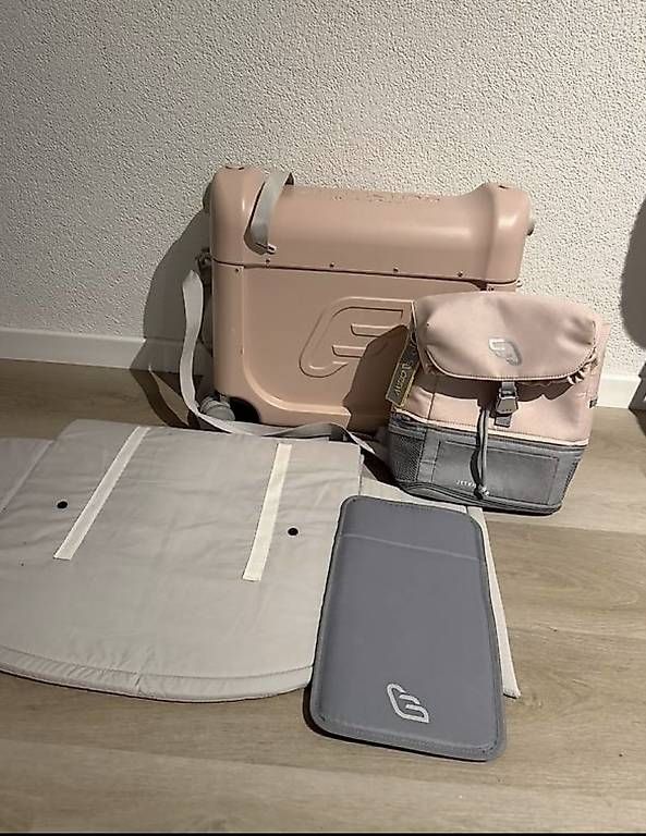 Reisekoffer: Jetkids Reisekoffer – Gebraucht aus Niederhasli von des_f82m