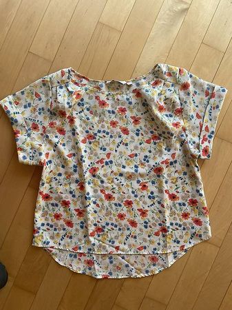 Luftiges Sommershirt New Look Grösse S-M