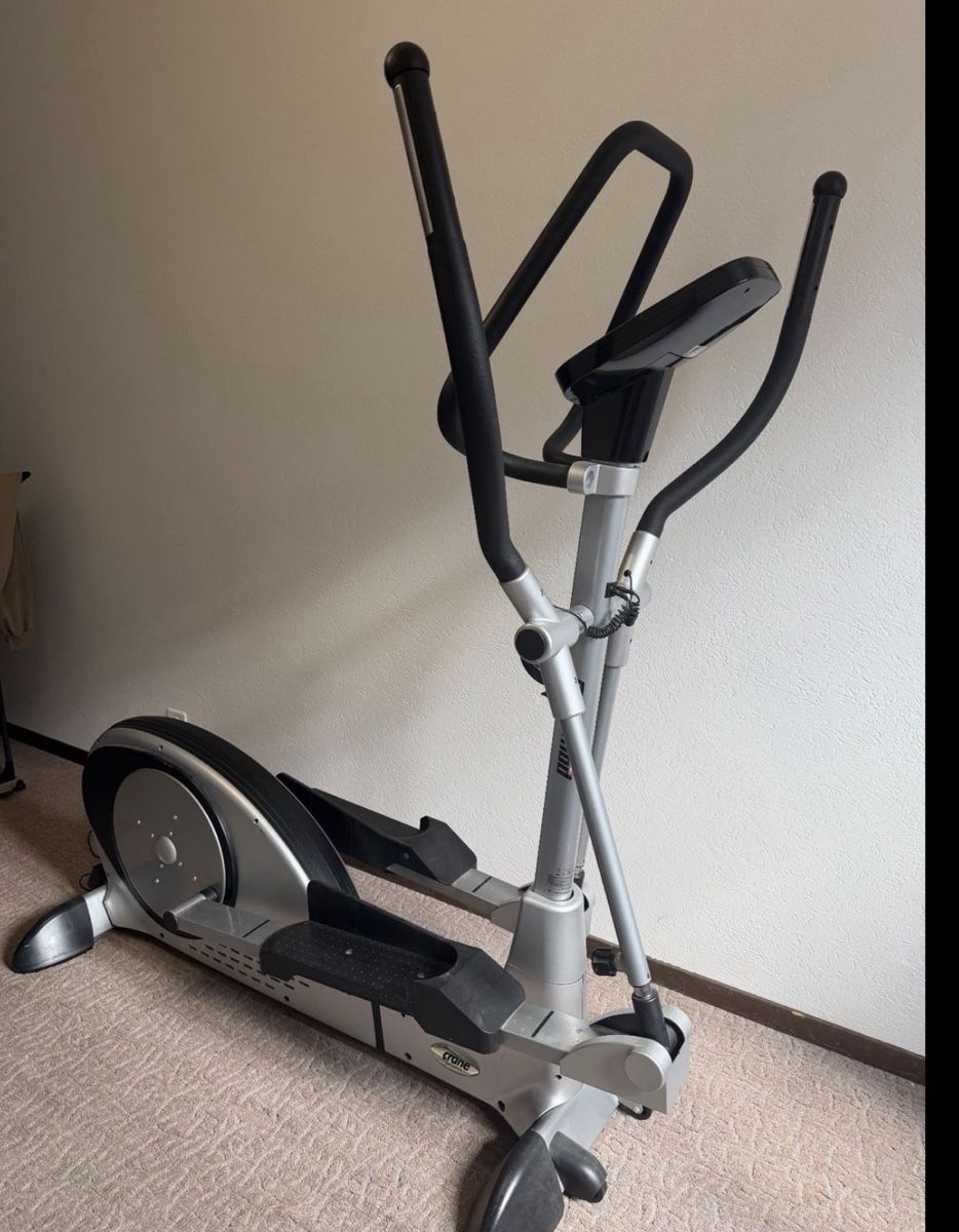 Hometrainer: elliptique de marque Crane. – Gebraucht aus Sembrancher von cha_x76c 1