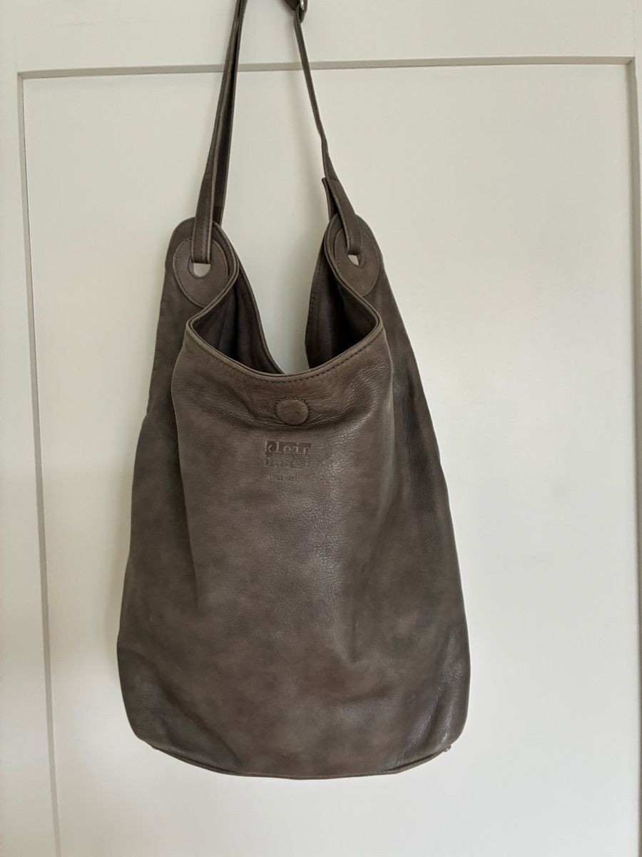 Kleinbasel Sacs femmes: Schultertasche Kleinbasel – D'occasion à Zürich par alva12