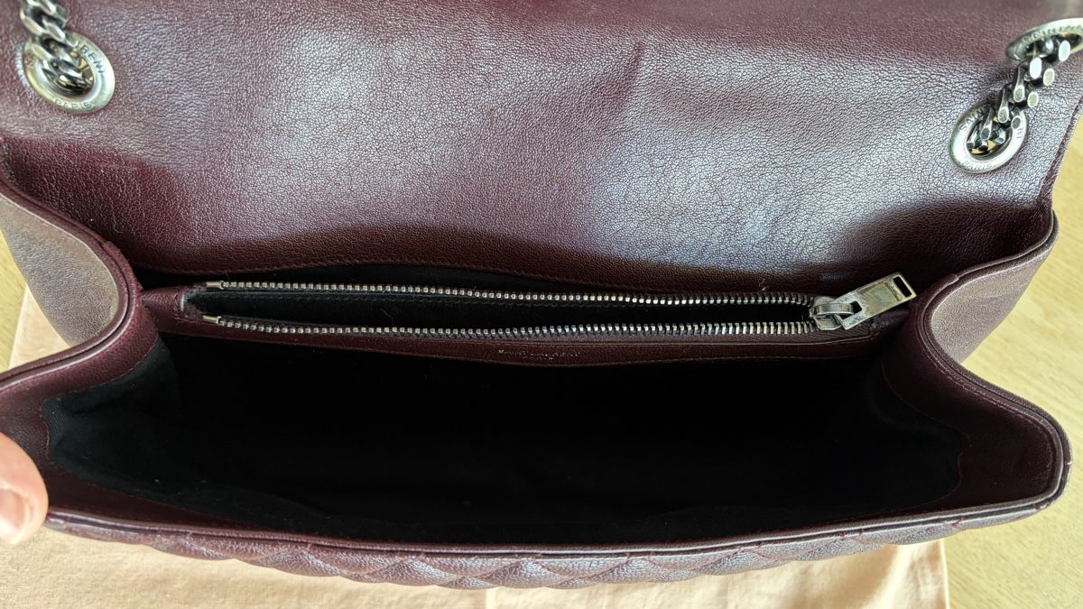 Saint Laurent Borse da donna: Saint Laurent College Large – Nuovo (secondo la descrizione) da Herrliberg venduto da RelovedByS 4