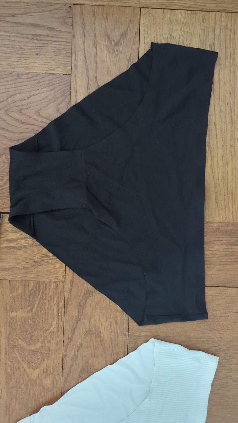 Lululemon Sonstige Unterwäsche: Lululemon Invisiwear Briefs  – Gebraucht aus Stans von angelajanequick 3