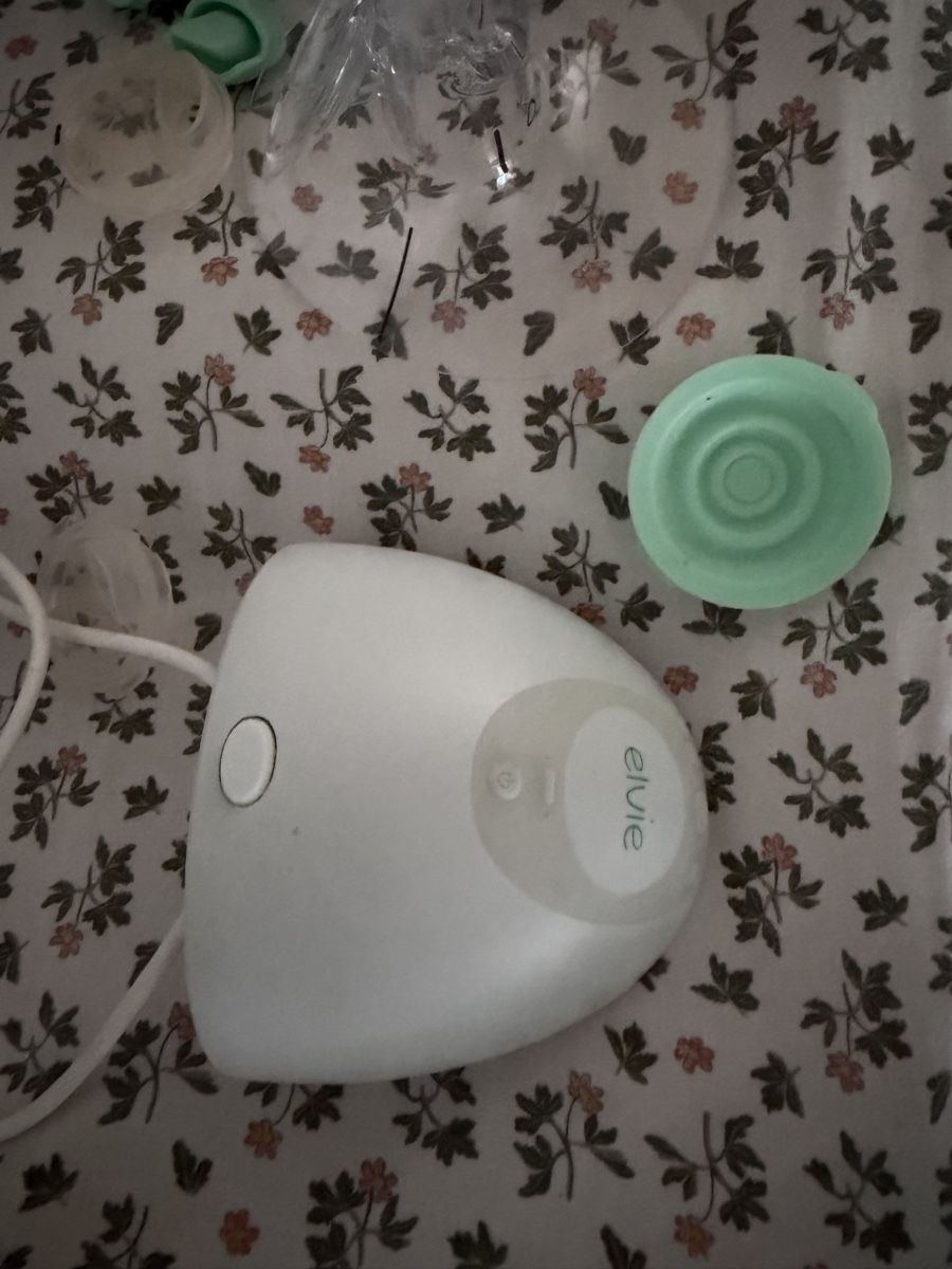 Elvie Accessori per l’allattamento: Elektrische Elvie Milchpumpe – Usato da Zürich venduto da nin_f6qb 1