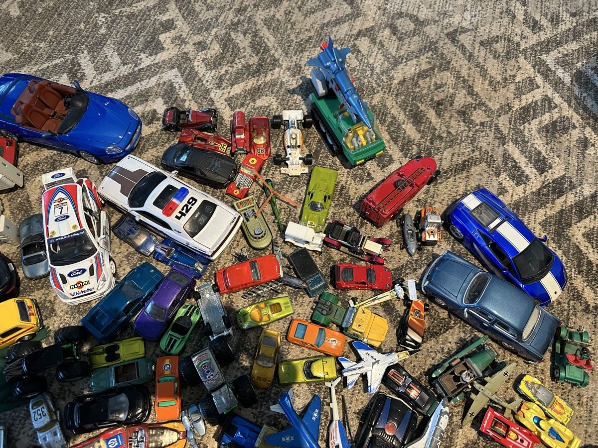 Jouets: LOT Spielzeugautos ab 1.- – D'occasion à Zug par wildcollection 2