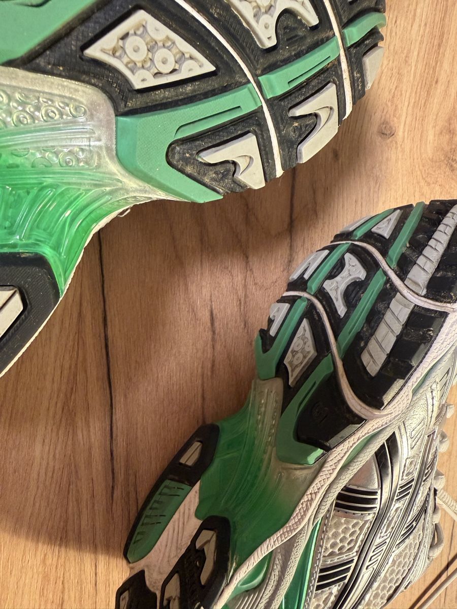 Asics Scarpe da uomo: ASICS Gel-Kayano 14 - Grösse 37 – Usato da Bern venduto da oaicu 6